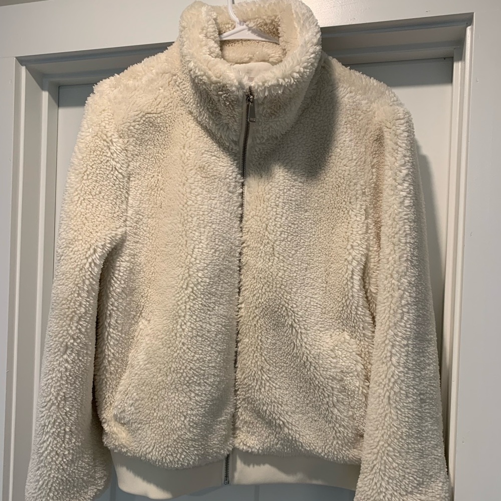 NWT Loft cream Sherpa Jacket Size L